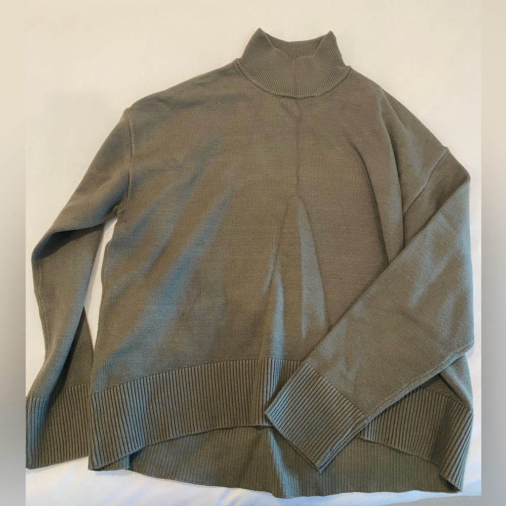 Oak + Fort Turtleneck Sweater